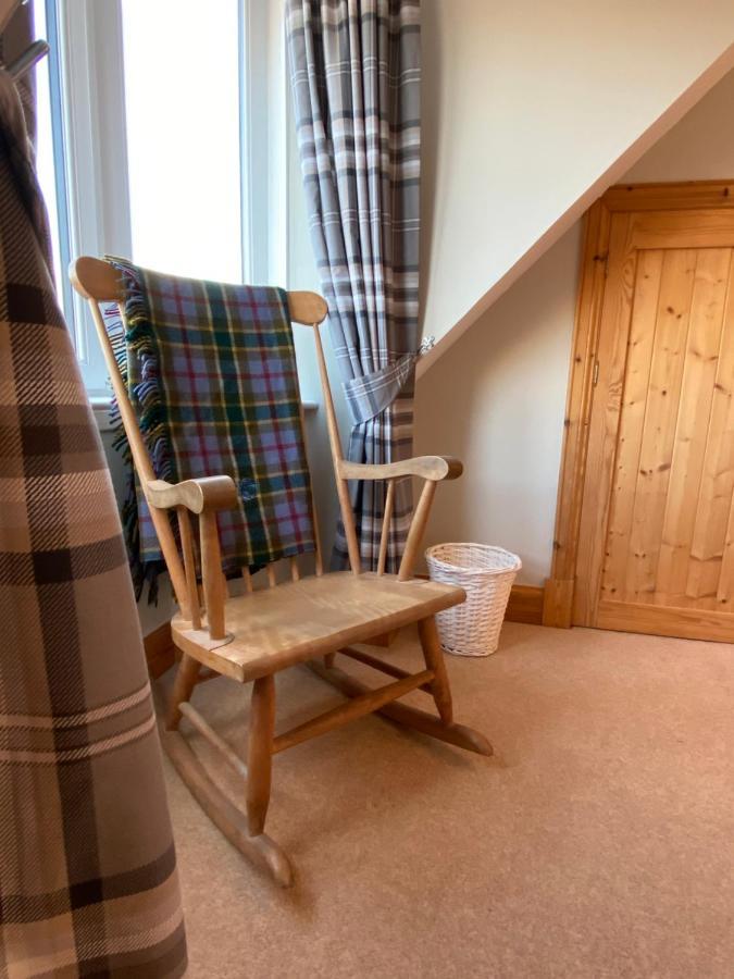 Islas Cottage, A Home In The Heart Of Speyside Dufftown Exterior photo