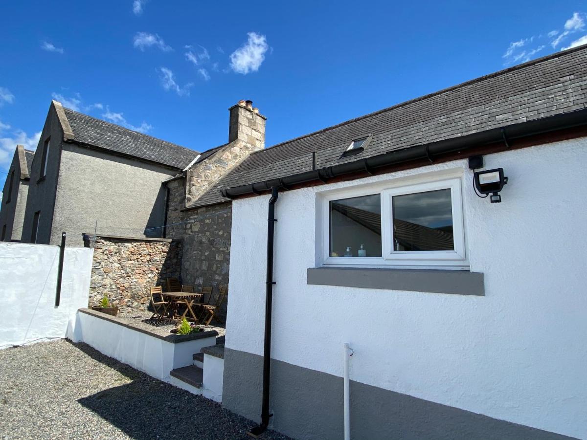 Islas Cottage, A Home In The Heart Of Speyside Dufftown Exterior photo